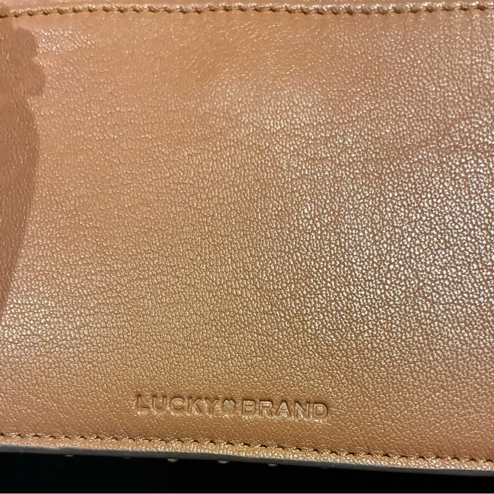 Lucky Brand Leather 2 IN 1 BAG - Picture 2 of 10